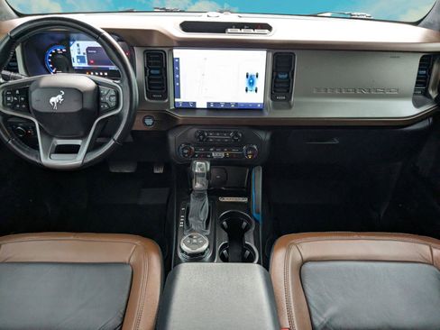 Used 2021 Ford Bronco Outer Banks image 19