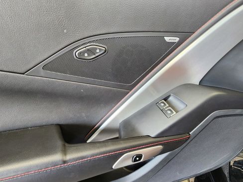 Used 2019 Chevrolet Corvette Z06 RWD image 9