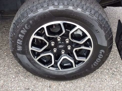 Certified 2022 Ford F150 Lariat w/ Max Trailer Tow Package image 11