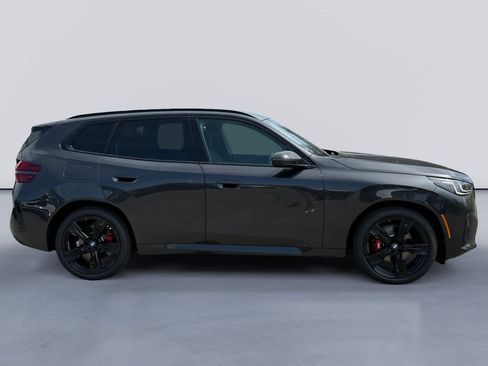 New 2026 BMW X3 xDrive30i w/ Premium Package AWD/4WD image 2