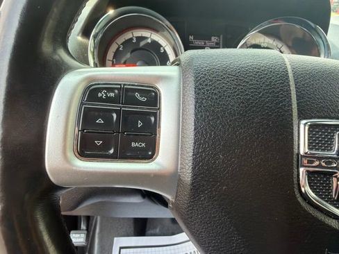 Used 2019 Dodge Grand Caravan GT FWD image 16