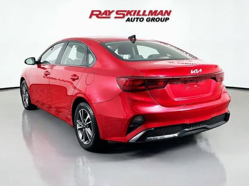Used 2024 Kia Forte LXS FWD image 5
