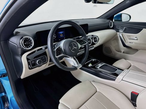 Certified 2026 Mercedes-Benz CLA 250 image 10
