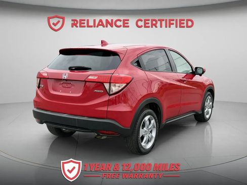 Used 2017 Honda HR-V EX image 7