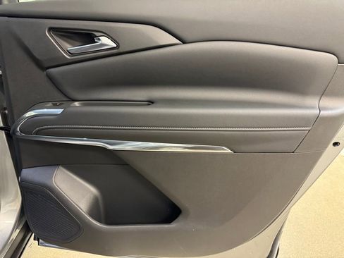 New 2026 Chevrolet Traverse LT FWD image 27