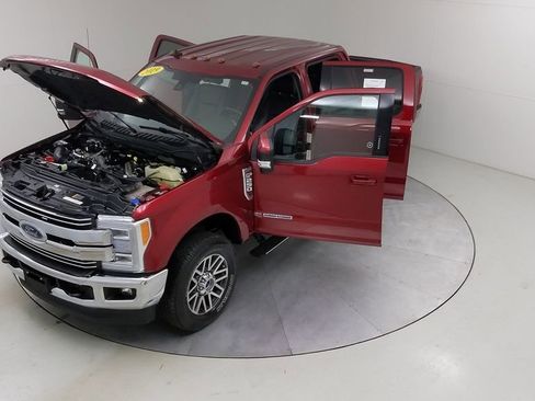 Used 2019 Ford F250 Lariat w/ Lariat Ultimate Package AWD/4WD image 60