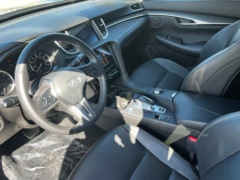 Certified 2025 INFINITI QX55 Luxe w/ Cargo Package image 13