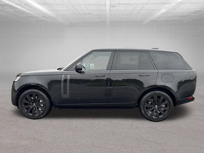 New 2025 Land Rover Range Rover SE