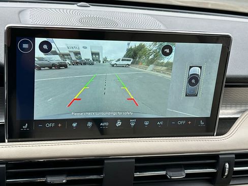 New 2025 Lincoln Corsair Premiere w/ Equipment Group 101A image 21