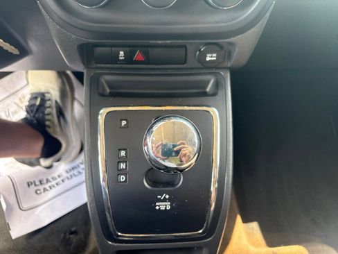 Used 2017 Jeep Patriot Sport w/ Power Value Group FWD image 21
