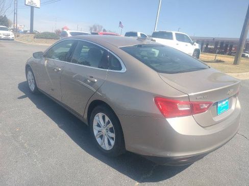 Used 2025 Chevrolet Malibu LT FWD image 32