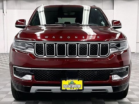 Used 2022 Jeep Wagoneer Series II AWD/4WD image 4