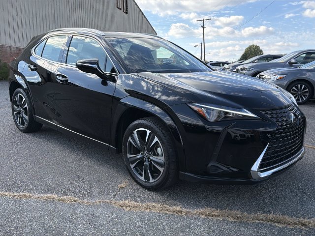 Used 2023 Lexus UX 250h AWD w/ Premium Package image 15