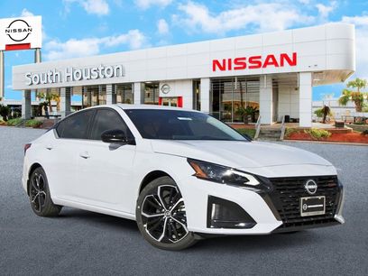 New 2025 Nissan Altima 2.5 SR w/ SR Premium Package