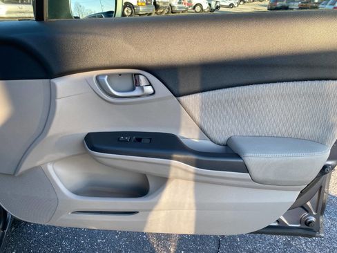 Used 2014 Honda Civic LX image 30