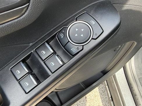 Used 2025 Ford Escape Active FWD image 16