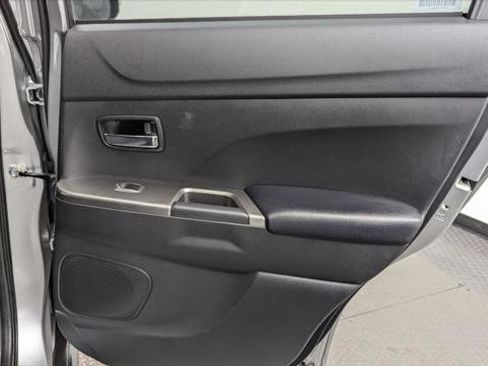 Used 2024 Mitsubishi Outlander Sport SE image 21