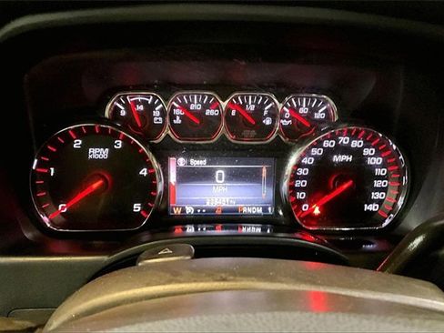 Used 2015 GMC Sierra 2500 SLE w/ SLE Preferred Package image 12