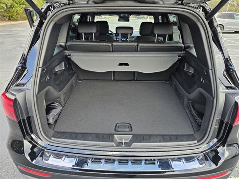 Used 2025 Mercedes-Benz GLB 250 image 25