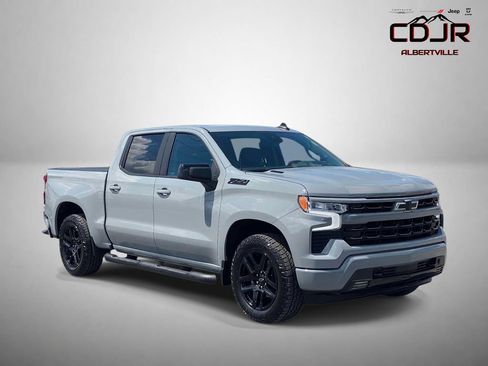 Used 2025 Chevrolet Silverado 1500 RST AWD/4WD image 1