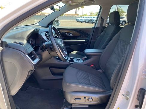 Used 2021 GMC Terrain SLE w/ Driver Convenience Package FWD image 25
