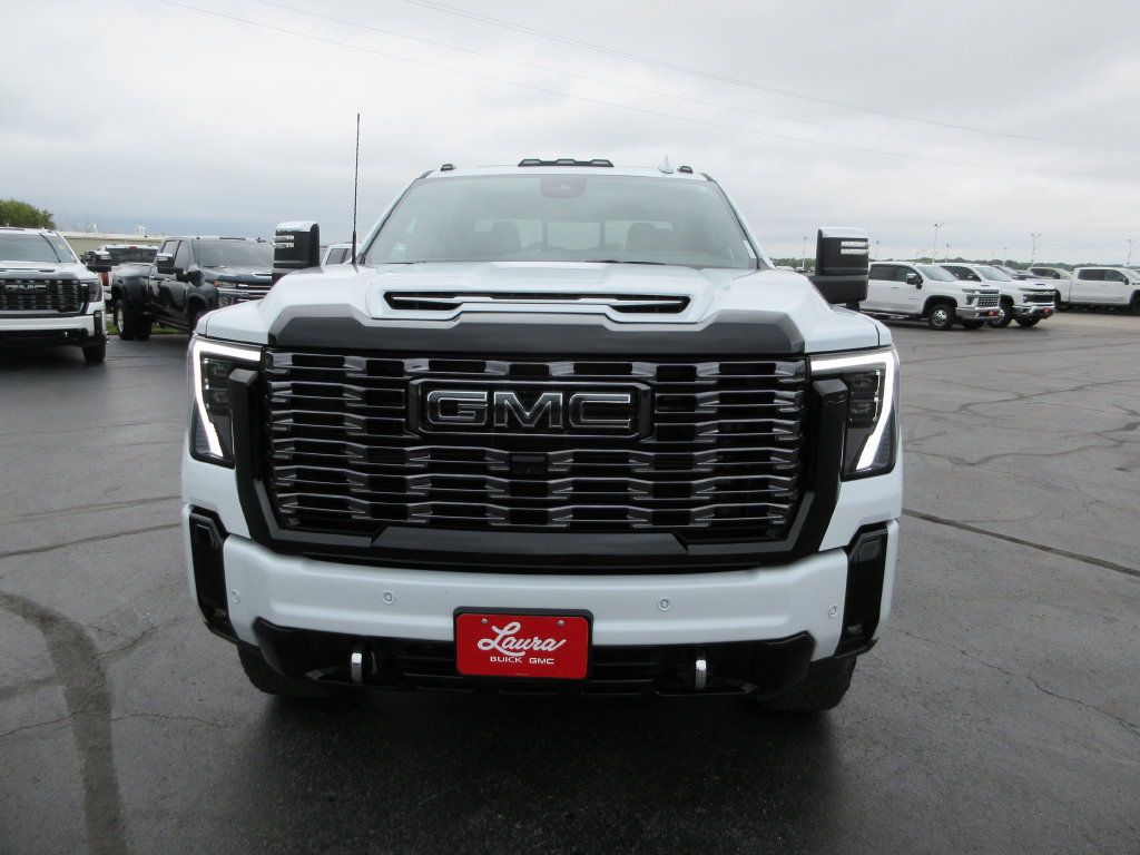 Certified 2026 GMC Sierra 2500 Denali Ultimate AWD/4WD image 14