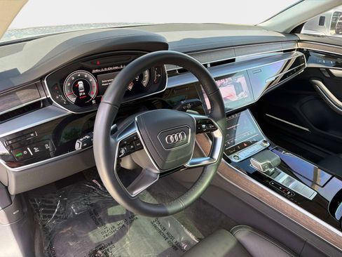 Used 2024 Audi A8 L 3.0T AWD/4WD image 40