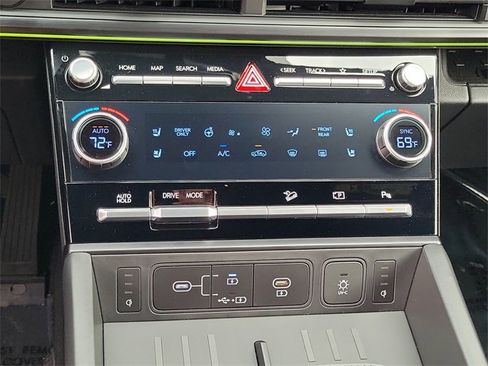 New 2025 Hyundai Santa Fe Calligraphy image 12