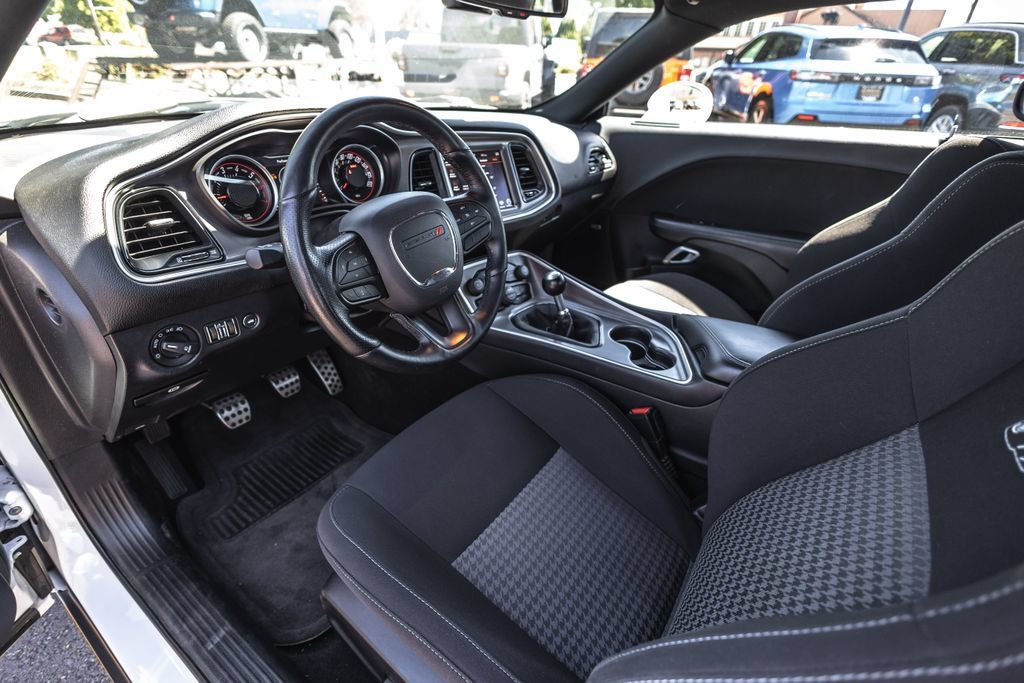 Used 2021 Dodge Challenger R/T Scat Pack RWD image 16