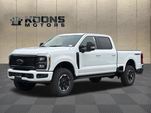 New 2026 Ford F250 XLT w/ XLT Premium Package AWD/4WD image 1