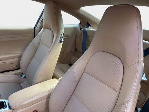 Used 2017 Porsche 911 Carrera image 33