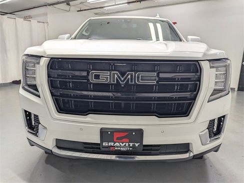 Used 2021 GMC Yukon SLT w/ SLT Premium Package image 27