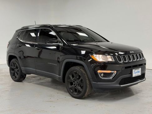 Used 2018 Jeep Compass Limited w/ Navigation Group image 6