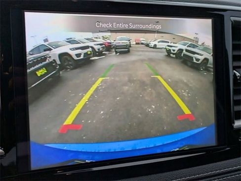 New 2026 Chrysler Pacifica Select image 19