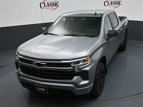 Used 2024 Chevrolet Silverado 1500 RST image 18