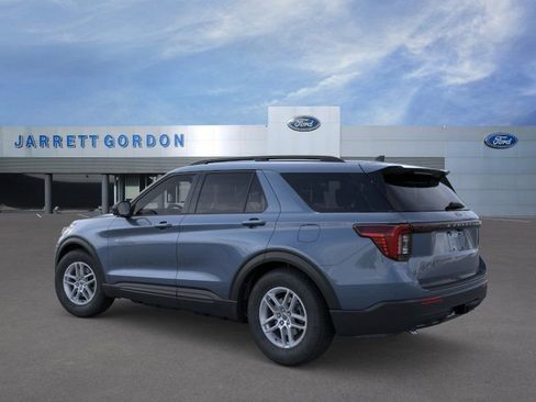 New 2026 Ford Explorer Active image 4