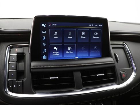 Used 2023 Chevrolet Suburban Premier image 22