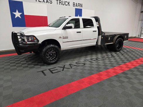 Used 2013 RAM 3500 Tradesman w/ Chrome Appearance Group image 2