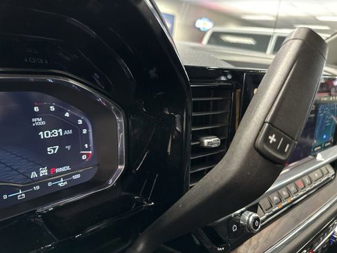 Certified 2025 GMC Sierra 1500 SLT image 34