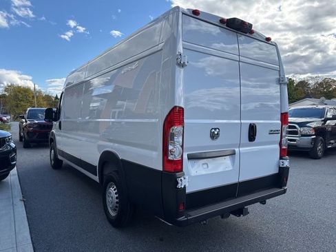 Used 2025 RAM ProMaster 3500 w/ Convenience Group image 4