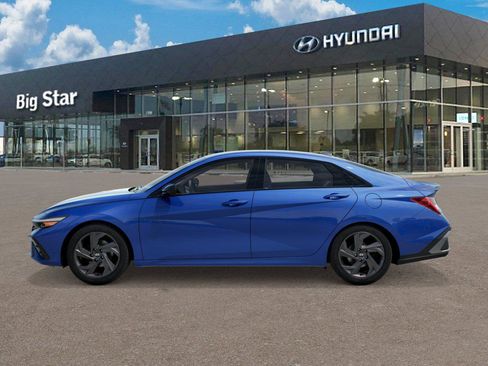 New 2026 Hyundai Elantra Sport image 3