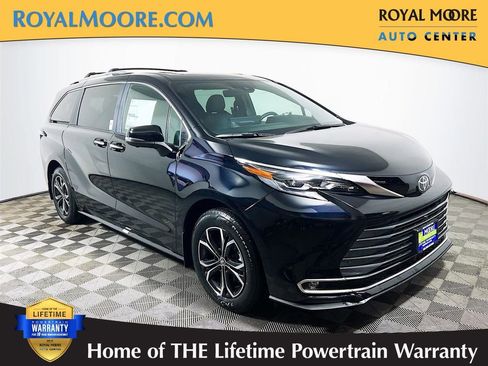 New 2026 Toyota Sienna Platinum image 1