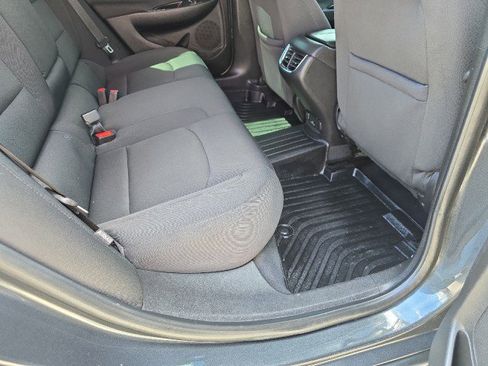 Used 2016 Chevrolet Malibu LT image 34