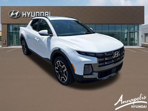 Used 2025 Hyundai Santa Cruz Limited AWD/4WD image 7