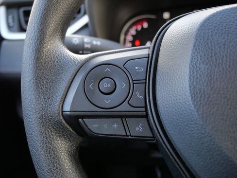 Certified 2025 Toyota RAV4 XLE image 28