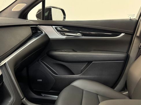 New 2025 Cadillac XT5 Premium Luxury image 36