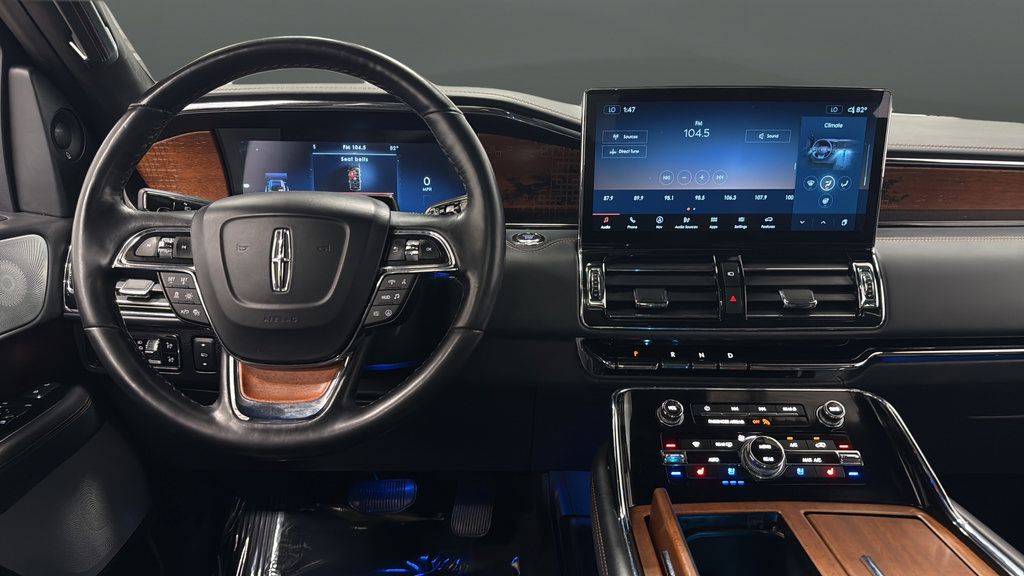 Used 2024 Lincoln Navigator L Black Label AWD/4WD image 11