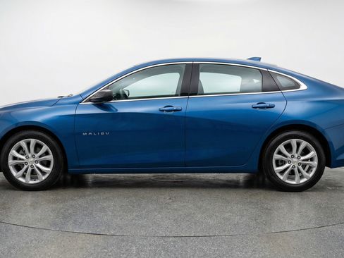 Used 2024 Chevrolet Malibu LT FWD image 5