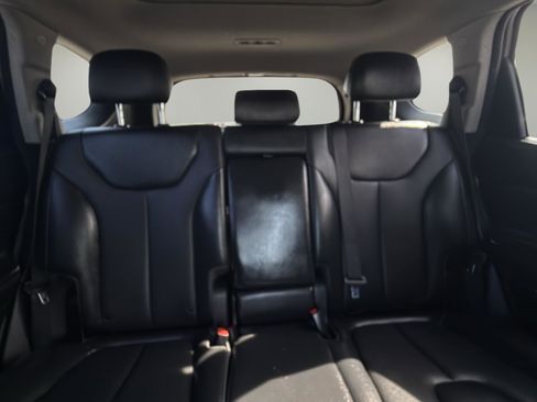 Used 2020 Hyundai Santa Fe SEL image 13