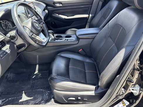 Used 2019 Nissan Altima 2.5 SR w/ SR Premium Package AWD/4WD image 17